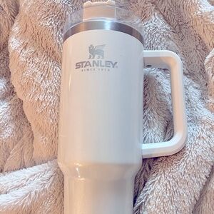 COPY - used white 40oz stanley cup